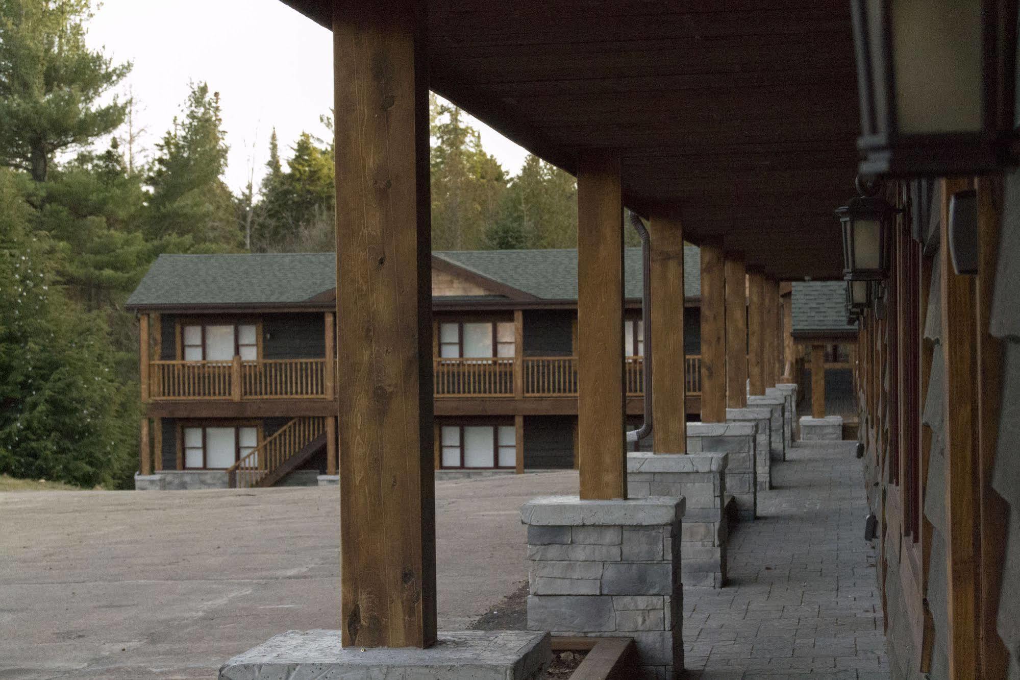 Lake Placid Inn: Residences المظهر الخارجي الصورة
