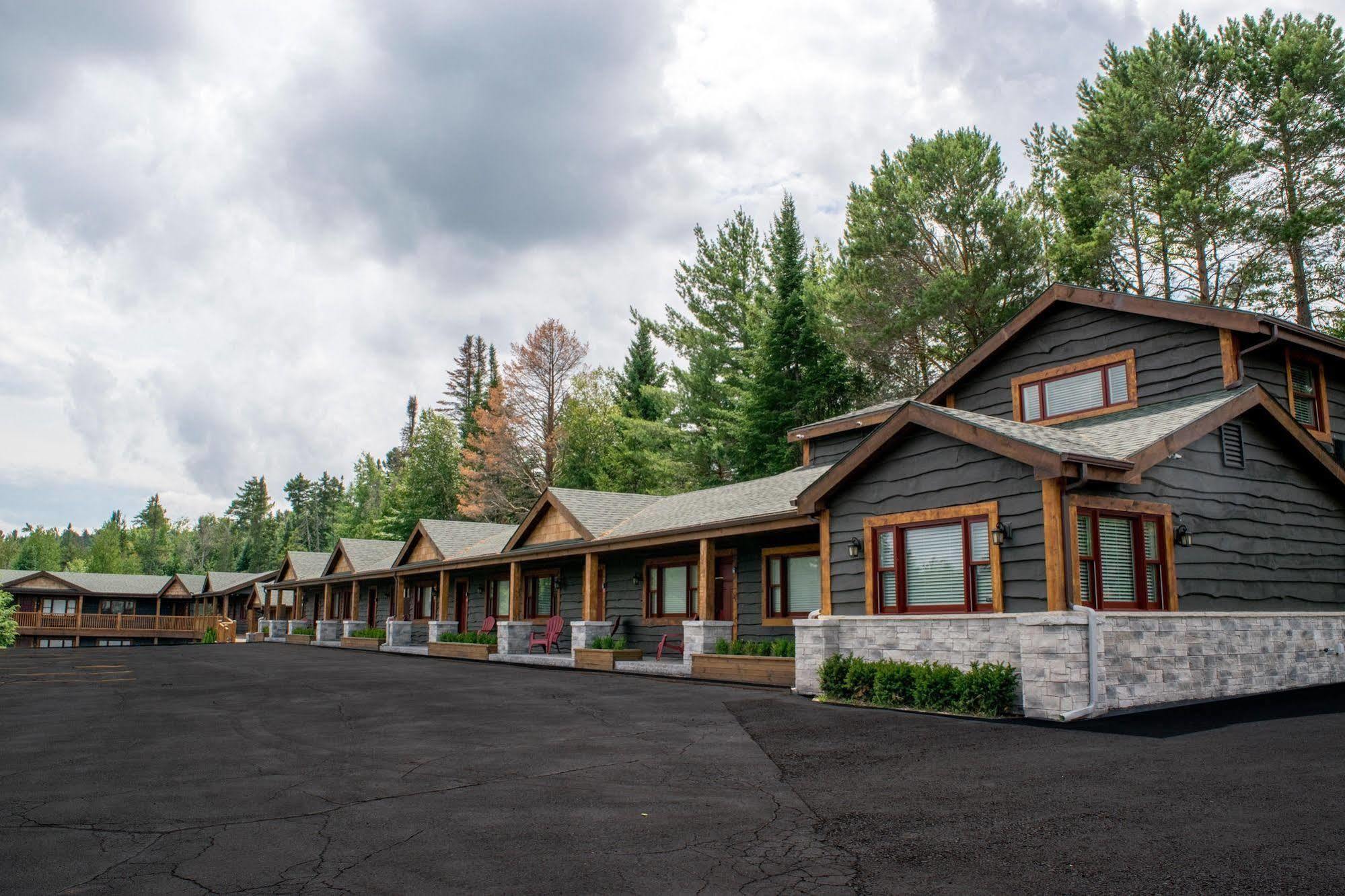 Lake Placid Inn: Residences المظهر الخارجي الصورة